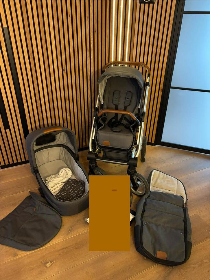 Mutsy nio kinderwagen, Kinderen en Baby's, Kinderwagens en Combinaties, Zo goed als nieuw, Mutsy, Verstelbare duwstang, Ophalen