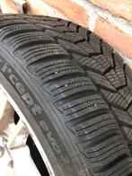 Winterbanden Hankook 235/45/17, 7-8mm, Volvo set, Auto-onderdelen, Banden en Velgen, Ophalen, Gebruikt, Banden en Velgen, 17 inch