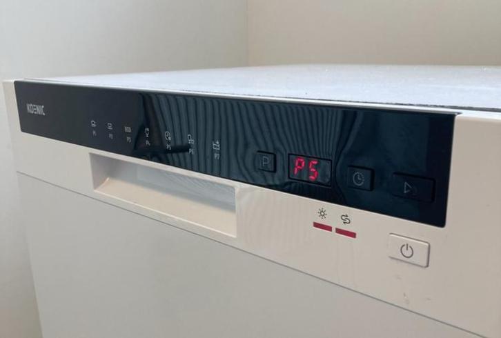KOENIC KDW126D vrijstaande vaatwasser – compact en praktisch, Witgoed en Apparatuur, Vaatwasmachines, Zo goed als nieuw, Inbouw