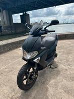 Runner RST, Fietsen en Brommers, Scooters | Piaggio, Ophalen, Gebruikt, Overige modellen