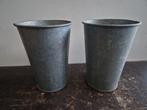 2 stuks zinken bloempotten 30cm hoog, Tuin en Terras, Bloempotten, Gebruikt, Rond, Metaal, Tuin