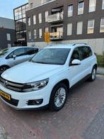 Volkswagen Tiguan 1.4 TSI 118KW BMT 2015 Wit, Auto's, Volkswagen, 1800 kg, Zwart, 4 cilinders, 160 pk