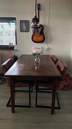 Eettafel met stoelen, Ophalen, Zo goed als nieuw, 4 tot 6 stoelen