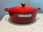 Le Creuset Ovaal 31 cm kersenrood als nieuw, Gietijzer, Ophalen of Verzenden, Zo goed als nieuw, Keramische plaat