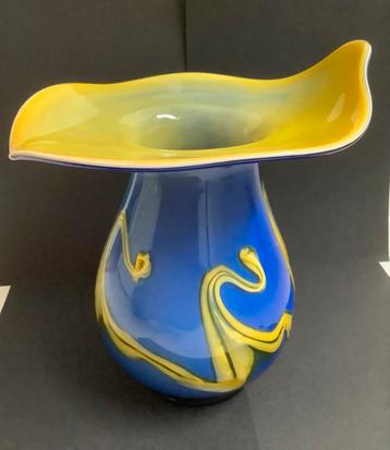 Geblazen Glazen Vaas - Blauw & Geel beschikbaar voor biedingen