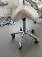 Balstoel - Wit - Zo goed als nieuw, Huis en Inrichting, Bureaustoelen, Balstoel, Wit, Ophalen of Verzenden, Zo goed als nieuw