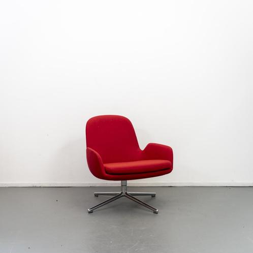 1 Normann Copenhagen Era fauteuil stoel Rood Nieuw, Huis en Inrichting, Fauteuils, Nieuw, Metaal, Stof, Ophalen of Verzenden