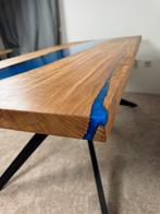 Eikenhouten eettafel met blauwe epoxy – handgemaakt, Huis en Inrichting, Ophalen, Eikenhout, 200 cm of meer, Vijf personen of meer