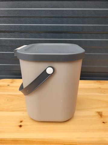 Blokker Afvalsorteerder - 6 afvalbak Liter beschikbaar voor biedingen