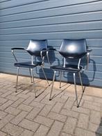 Vintage industriële stoelen met bakelieten armleuningen., Ophalen, Gebruikt, Twee, Zwart