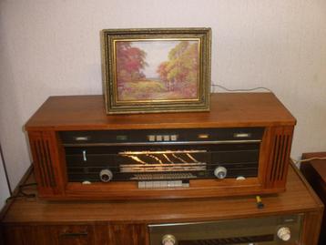 Philips buizen radio beschikbaar voor biedingen