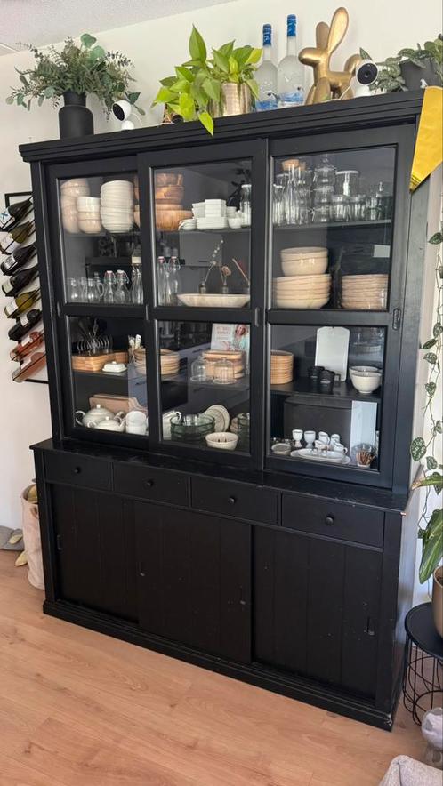 Buffetkast die tweede leven verdient!, Huis en Inrichting, Kasten | Buffetkasten, Gebruikt, 200 cm of meer, 150 tot 200 cm, 25 tot 50 cm