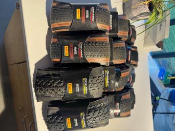 Pirelli Cinturato Gravelbanden partij 45 euro beschikbaar voor biedingen
