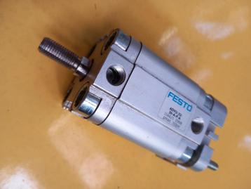 Festo Compact cylinder ADVU-32-156621 + magneetventiel beschikbaar voor biedingen