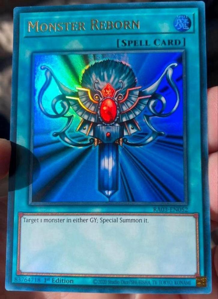 Yu-Gi-Oh! Monster Reborn RA03 1st Edition M/NM !, Hobby en Vrije tijd, Verzamelkaartspellen | Yu-gi-Oh!, Zo goed als nieuw, Losse kaart