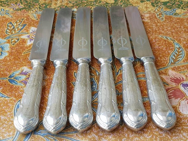 Zes mooie oude silverplate botermessen uit Engeland 25,5 cm., Antiek en Kunst, Antiek | Bestek, Ophalen of Verzenden