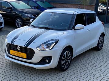 Suzuki Swift 1.2 Stijl Smart Hybrid NIEUWSTAAT XENON LED NAV beschikbaar voor biedingen