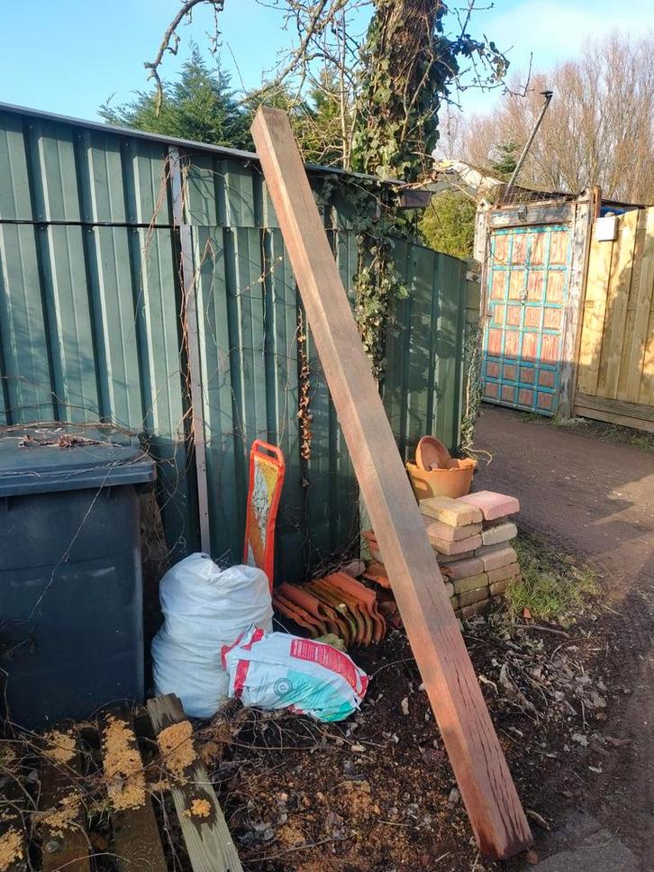 Hardhouten (azobe) paal 12x12 - 270cm, Tuin en Terras, Palen, Balken en Planken, Nieuw, Palen, 250 cm of meer, Hardhout, Ophalen