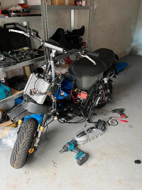 Typhoon 125 cc frame zonder blok, Fietsen en Brommers, Scooters | Piaggio, Gebruikt, Overige modellen, Ophalen