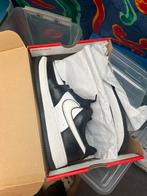 Nike Airforce 1 - Maat 41, Kleding | Heren, Schoenen, Zwart, Nike, Ophalen of Verzenden, Sneakers of Gympen