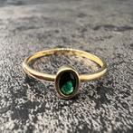 14k gouden ring met groen smaragd steen, Sieraden, Tassen en Uiterlijk, Ringen, Groen, Ophalen of Verzenden