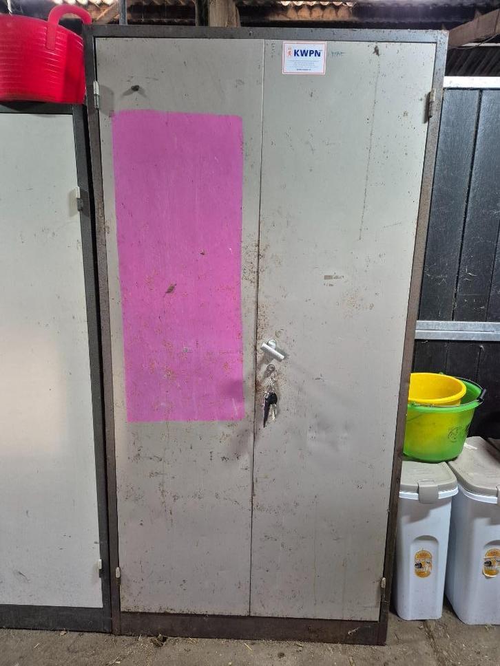 Zadelkast, Dieren en Toebehoren, Paarden en Pony's | Overige Paardenspullen, Gebruikt, Overige soorten, Ophalen