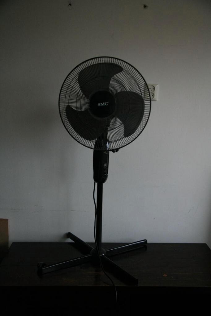 SMC Staande Ventilator - Perfect Werkend!, Witgoed en Apparatuur, Ventilatoren, Ophalen