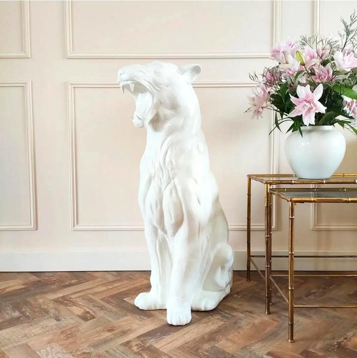 Groot porseleinen beeld witte tijger, Verzamelen, Beelden en Beeldjes, Zo goed als nieuw, Dier, Ophalen of Verzenden
