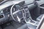 Volvo V70 D4 Nordic+ AUTOMAAT | Lederen bekleding | Standkac, Auto's, Diesel, 22 km/l, Onderhoudsboekje, Te koop