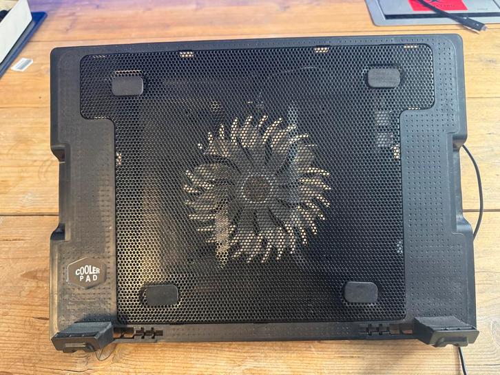 Evora Laptop Koeler ISW.71.865 - Ergonomisch & Stil, Computers en Software, Laptopstandaarden, Gebruikt, Ophalen of Verzenden