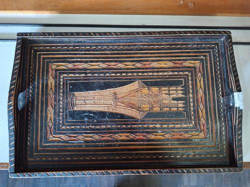 Prachtig antiek dienblad - Sulawesi Pa'ssur houtsnijwerk, Antiek en Kunst, Antiek | Woonaccessoires, Ophalen of Verzenden