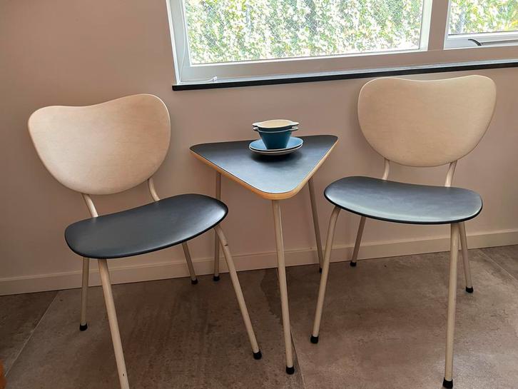 Vintage set Jaren 50/60 - Buisframe & Skaileer, Huis en Inrichting, Stoelen, Gebruikt, Eén, Metaal, Blauw, Ophalen