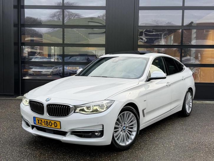 BMW 3-Serie Gran Turismo 330i GT Luxury Line Pano Headup, Auto's, BMW, Bedrijf, Te koop, 3-Serie GT, 360° camera, ABS, Achteruitrijcamera