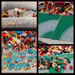Partij jaren 80 LEGO incl minifiguren, bouw- en wegenplaten, Kinderen en Baby's, Speelgoed | Duplo en Lego, Gebruikt, Ophalen of Verzenden