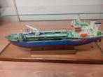 Boot (bouwpakket) met Vitrinekastje (Estafette Franeker), Hobby en Vrije tijd, Overige merken, Gebruikt, -, -