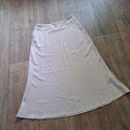 satijnen rok champagne kleur mt. M, Maat 38/40 (M), Beige, Nieuw, Ophalen of Verzenden