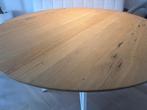 Eiken ronde Eettafel 130cm + 4 Flex Back Stoelen van Zuiver, Huis en Inrichting, Tafels | Eettafels, Ophalen, Gebruikt, 100 tot 150 cm