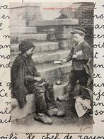 1904 Scènes Enfantines - stratenmaker en postbode (NN), Verzamelen, Ophalen of Verzenden, Voor 1920, Gelopen, Kinderen