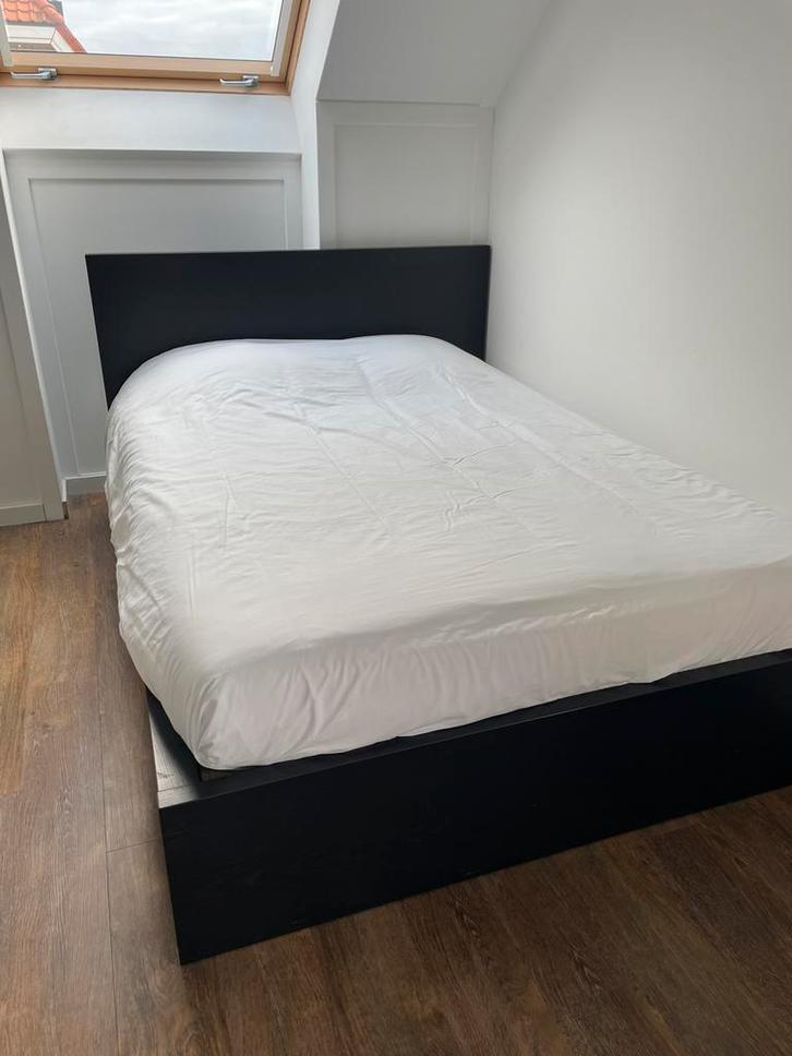 Ikea bed Malm, Huis en Inrichting, Slaapkamer | Bedden, Gebruikt, Tweepersoons, 140 cm, 200 cm, Hout, Zwart, Ophalen