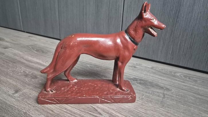 Art deco beeld Herdershond, Tuin en Terras, Tuinbeelden, Gebruikt, Dierenbeeld, Hout, Ophalen of Verzenden