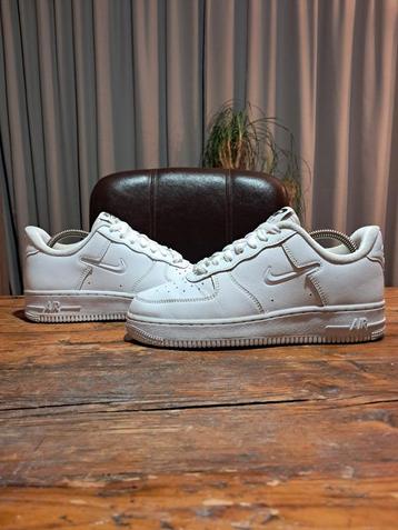 Nike Air Force 1 SE 'Just Do It - Triple White' Size 37,5 beschikbaar voor biedingen