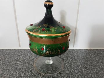 Groene Vintage Bohemian Bonbonnière met Gouden Details beschikbaar voor biedingen
