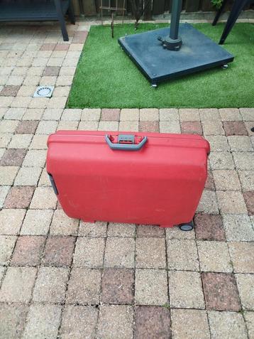 Samsonite koffer rood beschikbaar voor biedingen