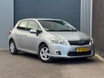 Toyota Auris 1.8 Full Hybrid Aspiration Ecc|Cruise, Auto's, Euro 5, Stof, 4 cilinders, Startonderbreker