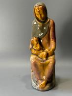 keramisch beeldje van een Madonna met Kind., Ophalen of Verzenden
