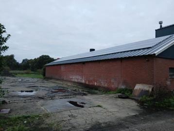 140 zonnepanelen  beschikbaar voor biedingen