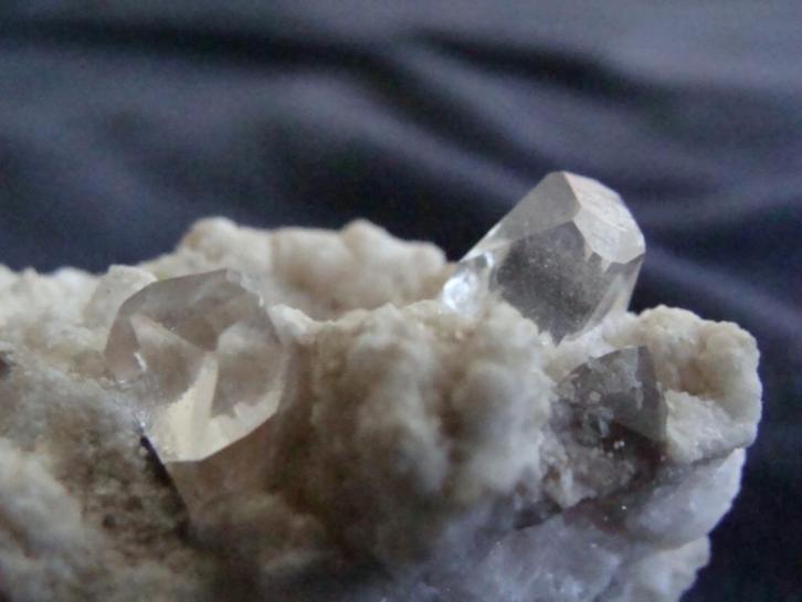 Topaas (06), Verzamelen, Mineralen en Fossielen, Mineraal, Ophalen of Verzenden