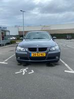 BMW 3-Serie (e90) 2.0 I 320 2006 Grijs, Auto's, BMW, Origineel Nederlands, Te koop, Zilver of Grijs, 5 stoelen