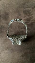 Zwaar zilveren mandje, Antiek en Kunst, Ophalen of Verzenden, Zilver