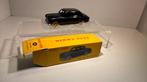 Peugeot 403 berline dinky toys atlas 1.43